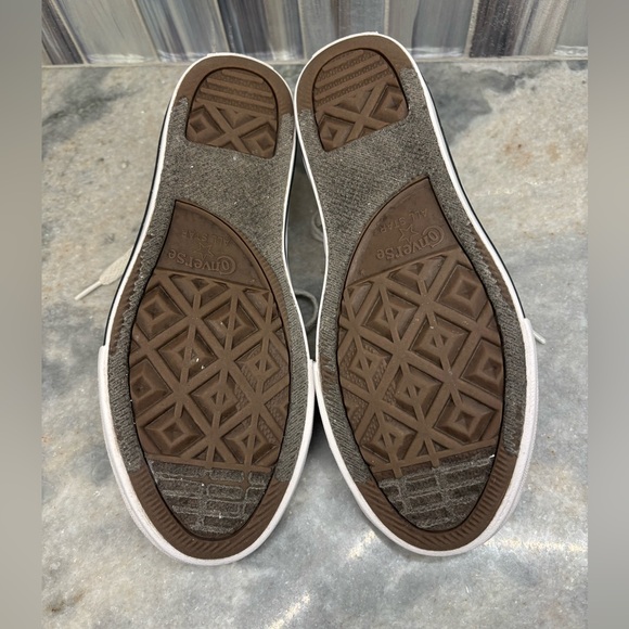 Converse All Star Chucks Kids Girls Youth Size 2 Cheetah Animal Print Low Tops - Picture 5 of 6